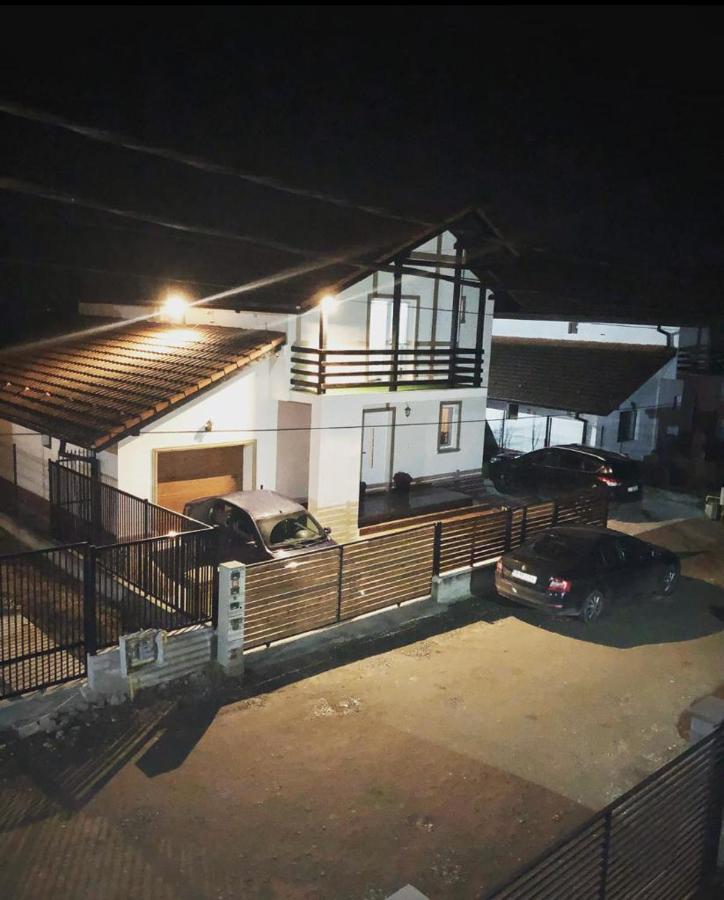 Casa Gabrielle Villa Călimăneşti Buitenkant foto